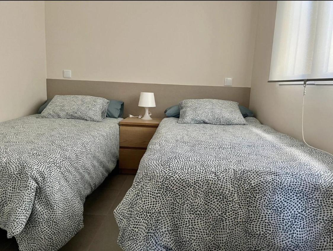 Apartamentos El Piquillo En Cadalso De Los Vidrios Exterior foto